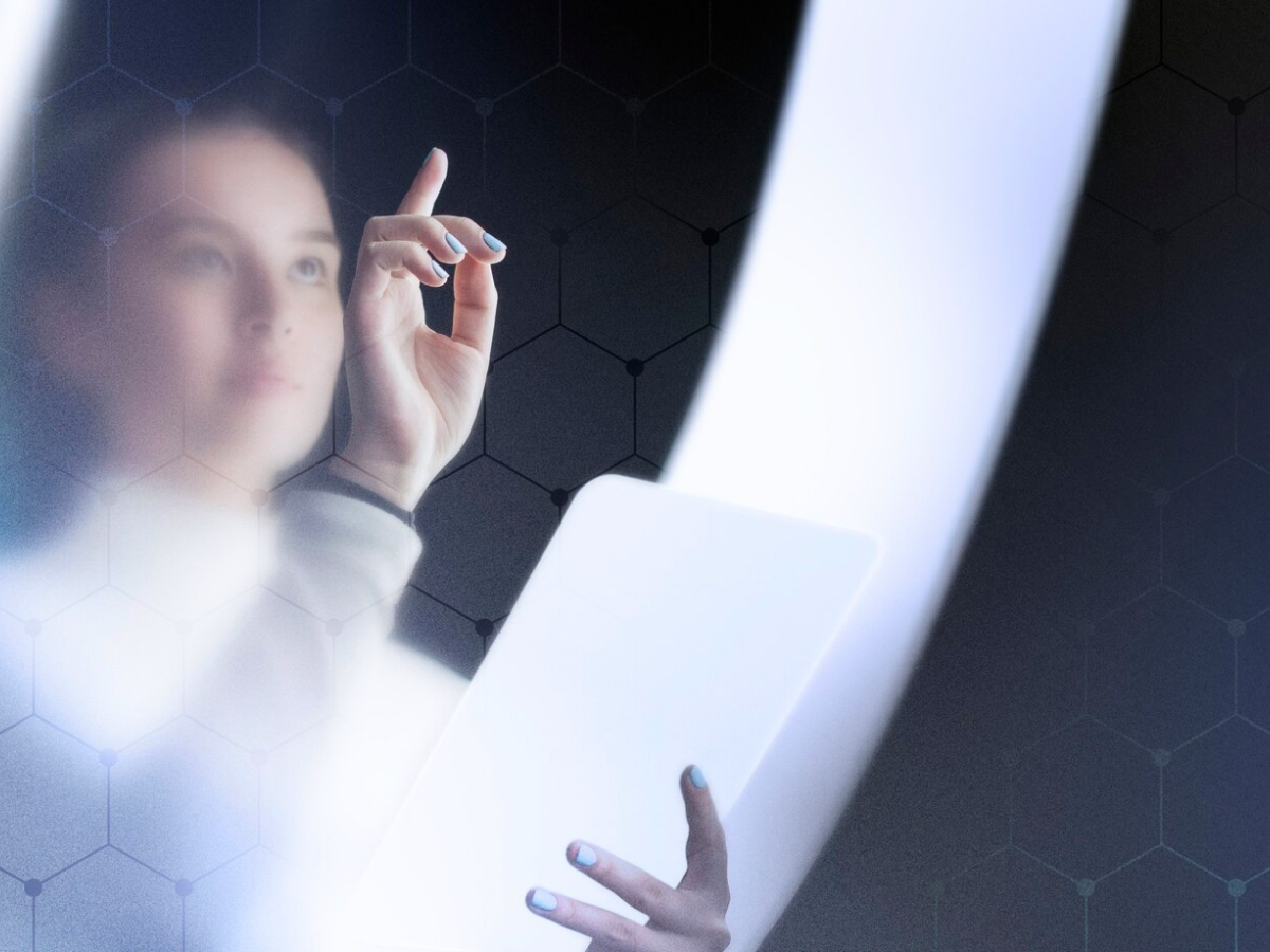 One-click startup - AI ready to work in seconds
